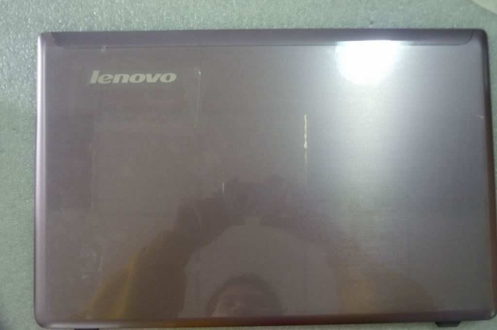 Lenovo 31049312 Lcd Cover Lz57 W Antenna