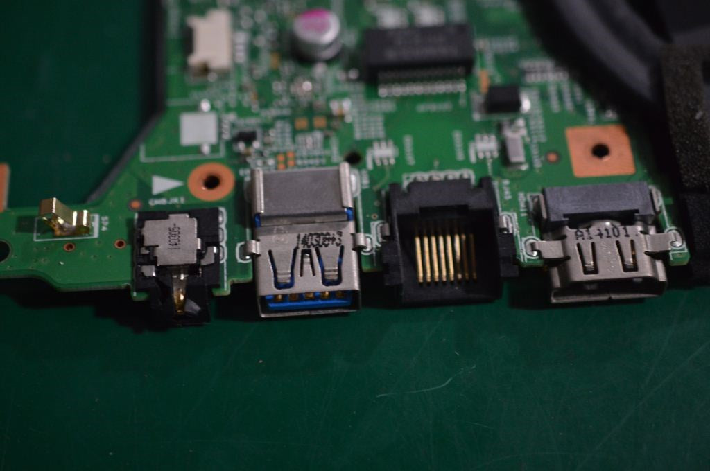 Lenovo Replacement Part - 5B20F85982