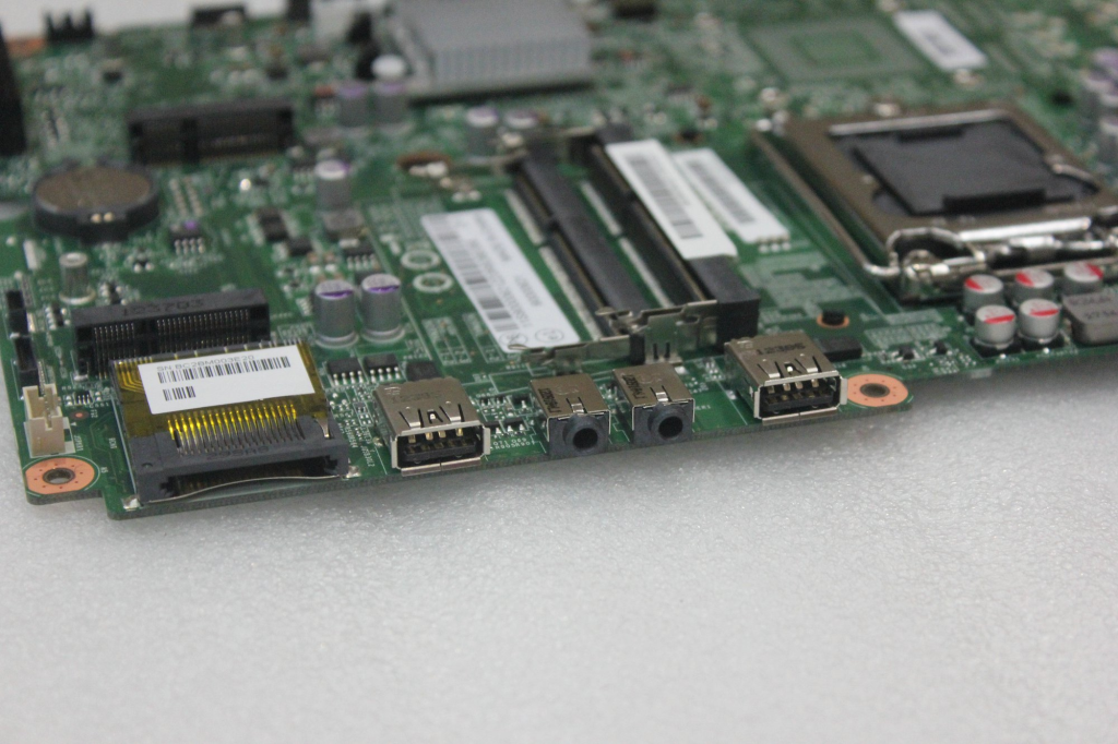 Lenovo Mainboard Win8 Uma W/O Usb3.0 - 90000853