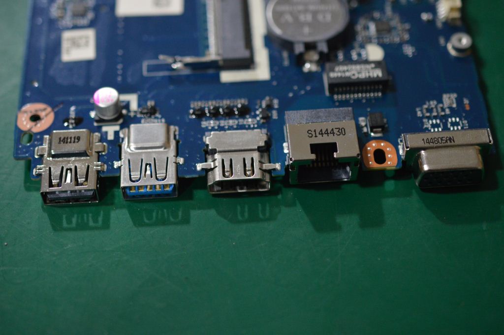 Lenovo Replacement Part - 5B20G90103