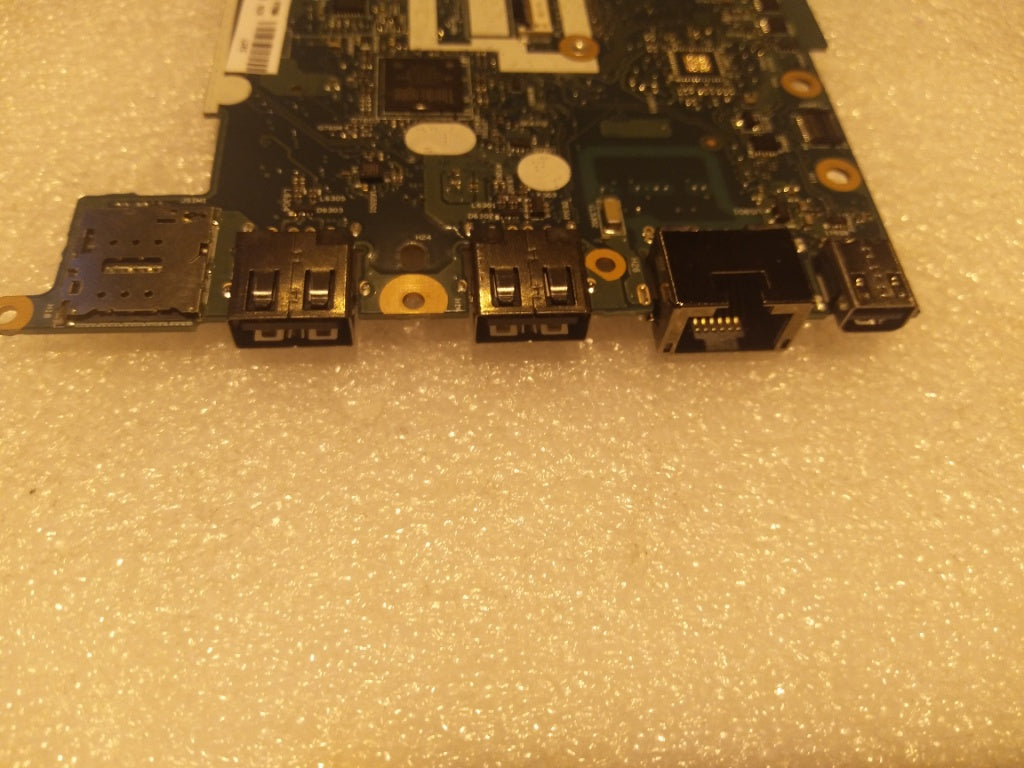 Lenovo Mb Uma I56300Hq Nok Namt Ytpm - 01YR864