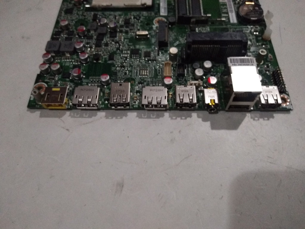Lenovo Amd Tiny Bristol Dg W7 32 - 00XK303