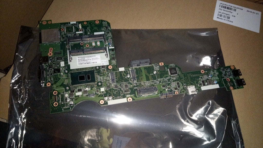 Lenovo Pl System Boards - 00UR708