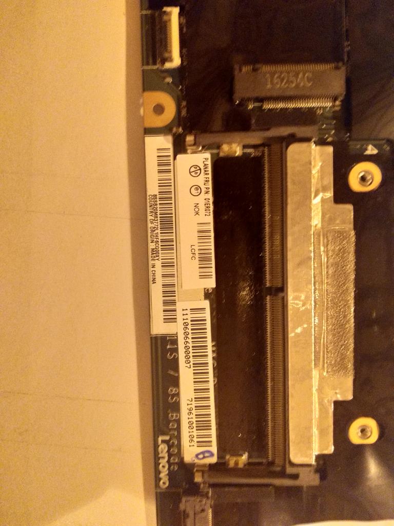 Lenovo Mb I5-7300U 4Gb Yamt Ytpm Dtpm - 01ER072