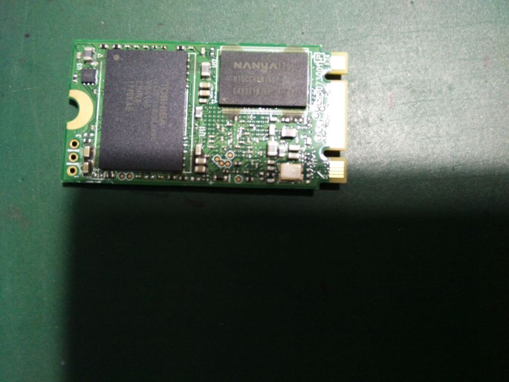 Lenovo Sd Solid State Drives - 00JT094