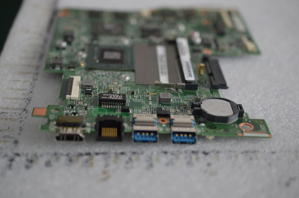 Lenovo Replacement Part - 5B20J46036