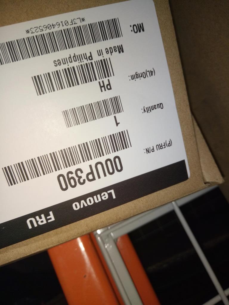 Lenovo Sd Solid State Drives - 00UP390