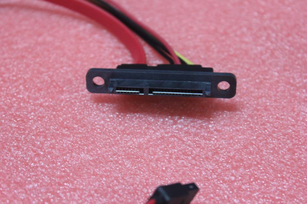 Lenovo Cables X700 Hot-Swappable Hdd - 90201605