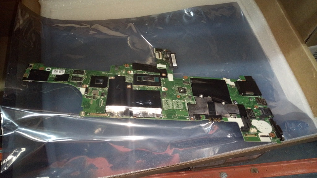 Lenovo System Boards - 00HW213