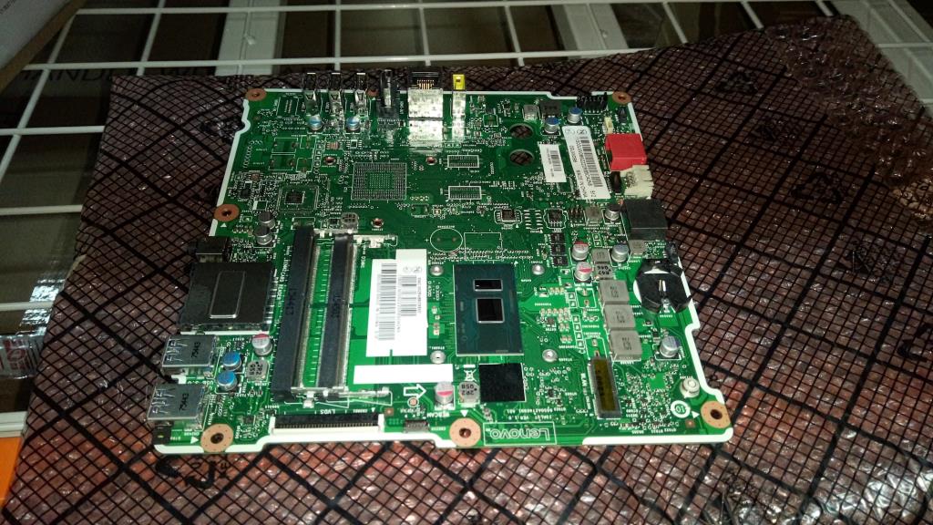 Lenovo Pl System Boards - 00UW086