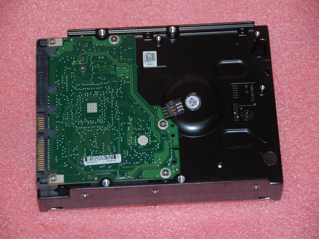 Lenovo 16003075 Hdd Sata2 1Tb St31000340As 32M