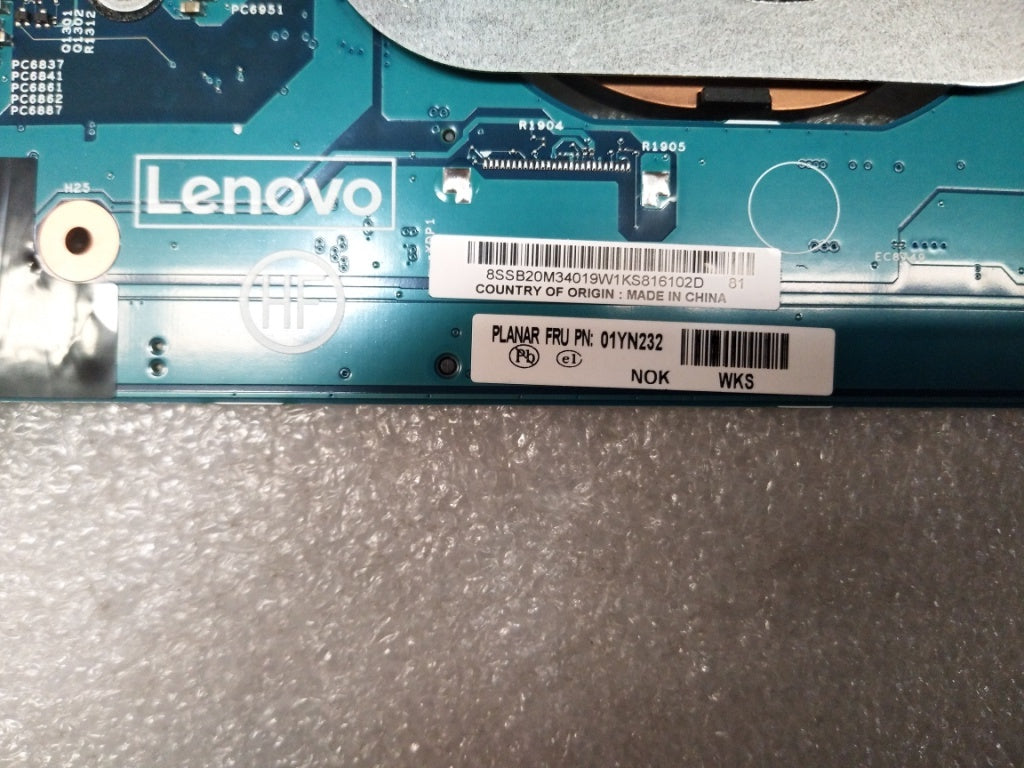 Lenovo 01YN232 Mb Nok I58350U 8G Amt Tpm2 Vpr