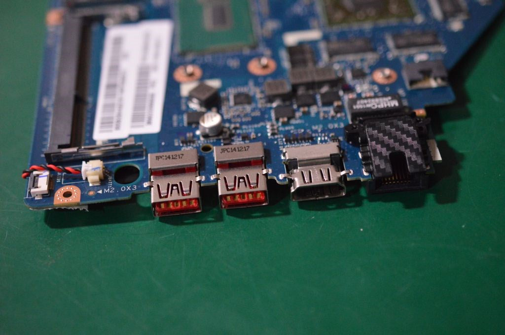 Lenovo Mb - 5B20H43278