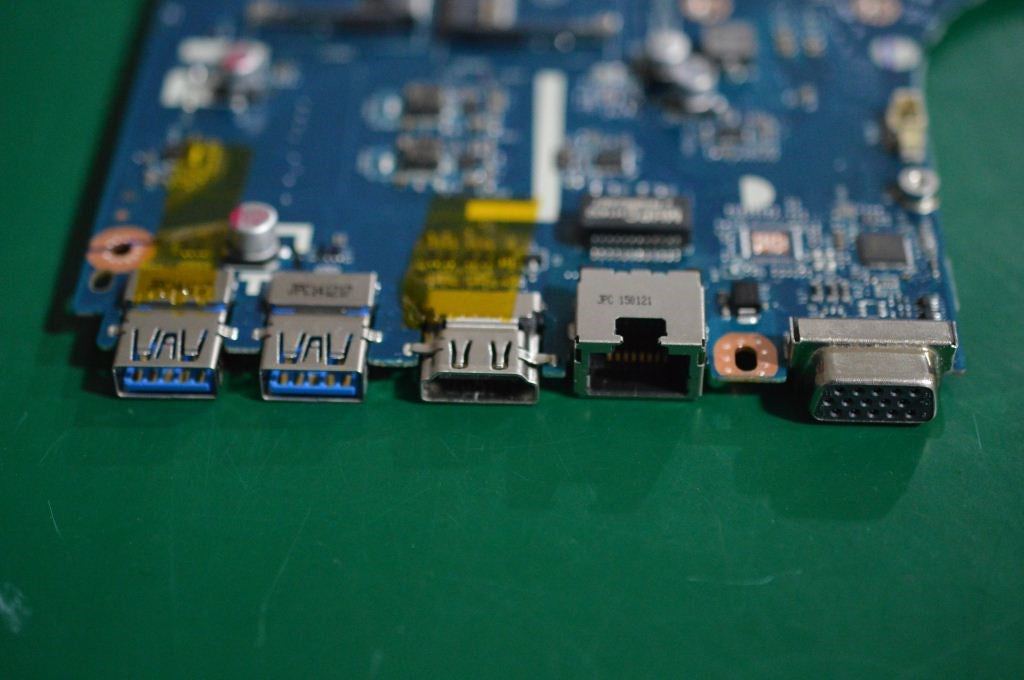 Lenovo Replacement Part - 5B20H12128
