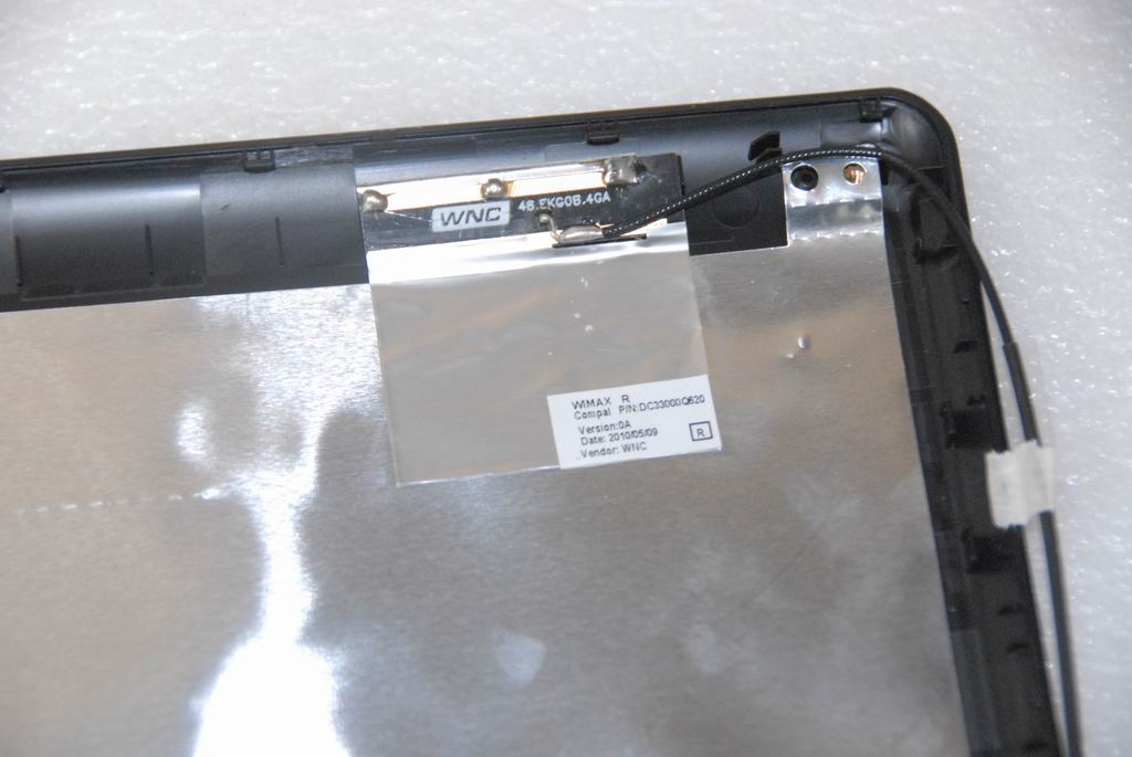 Lenovo 31044338 Lcd Cover Niwe3 14 W/Antenna*2