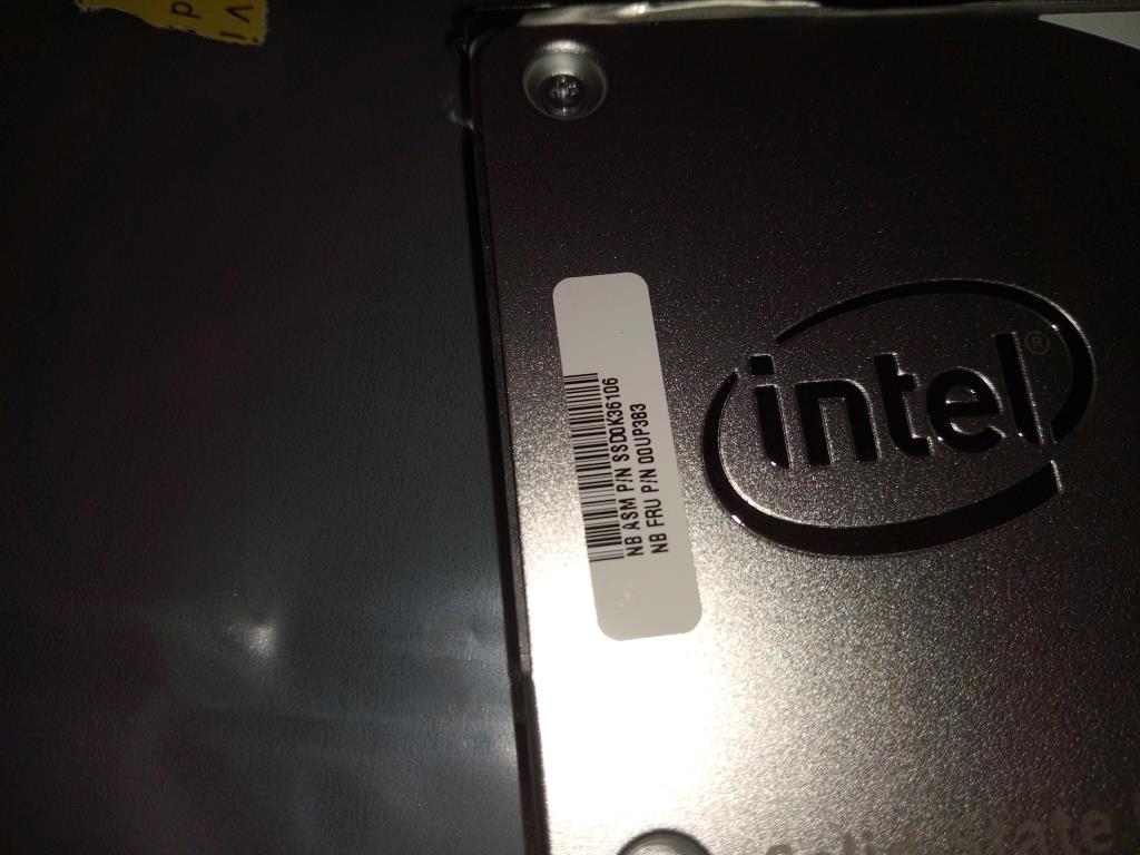 Lenovo Sd Solid State Drives - 00UP383