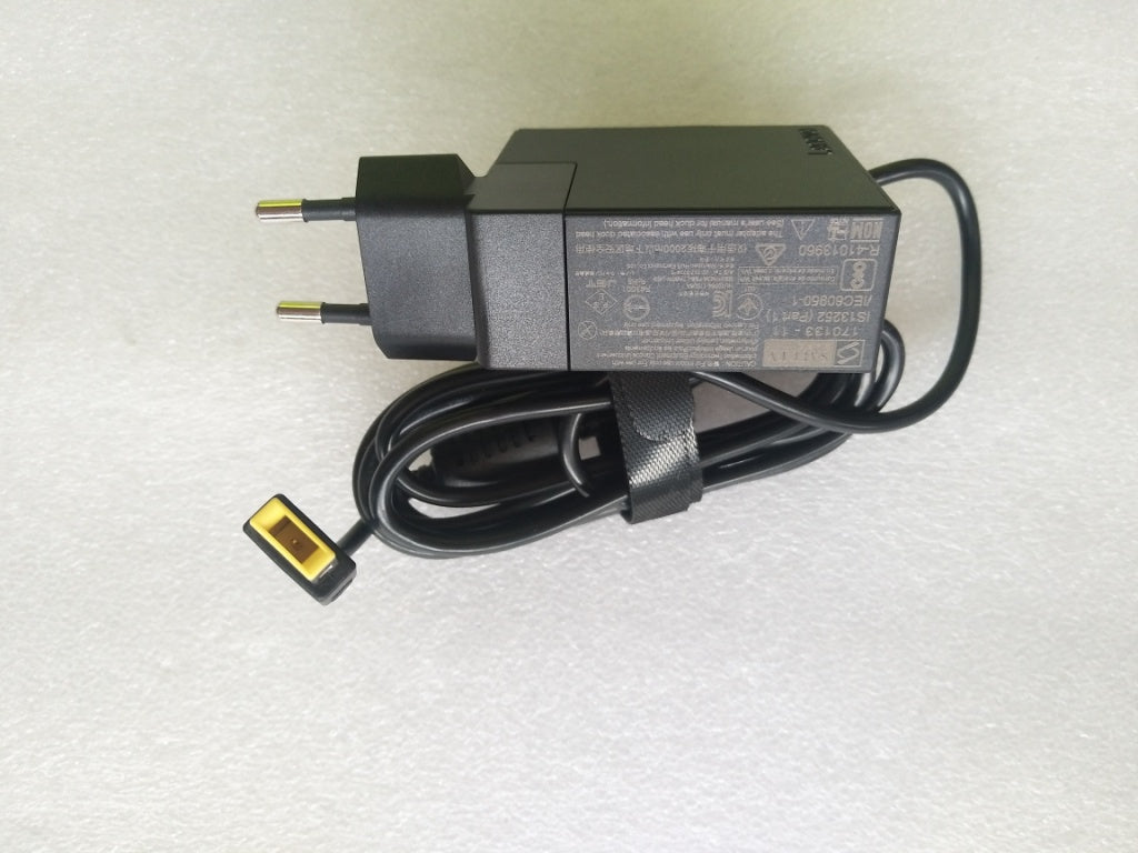 Lenovo Lenovo 65W Ac Travel Adapter W - 03X7432