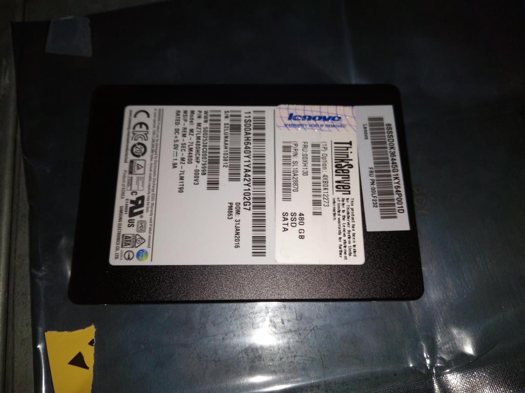 Lenovo Sd Solid State Drives - 00XH130