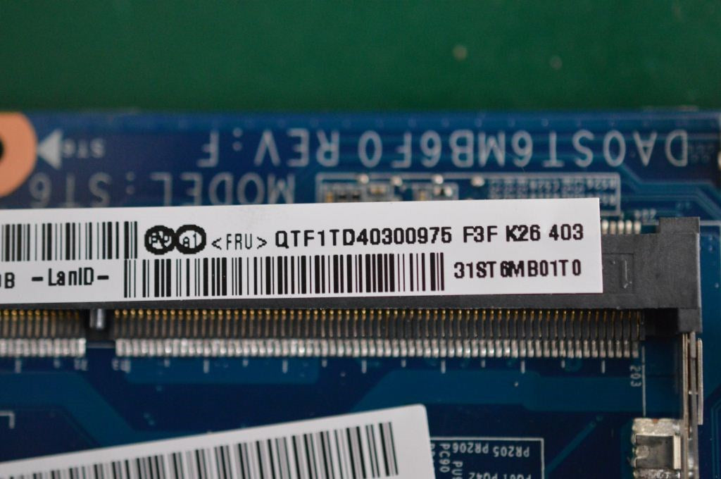 Lenovo St7 Mb W8S Uma I5-4200U - 90004427