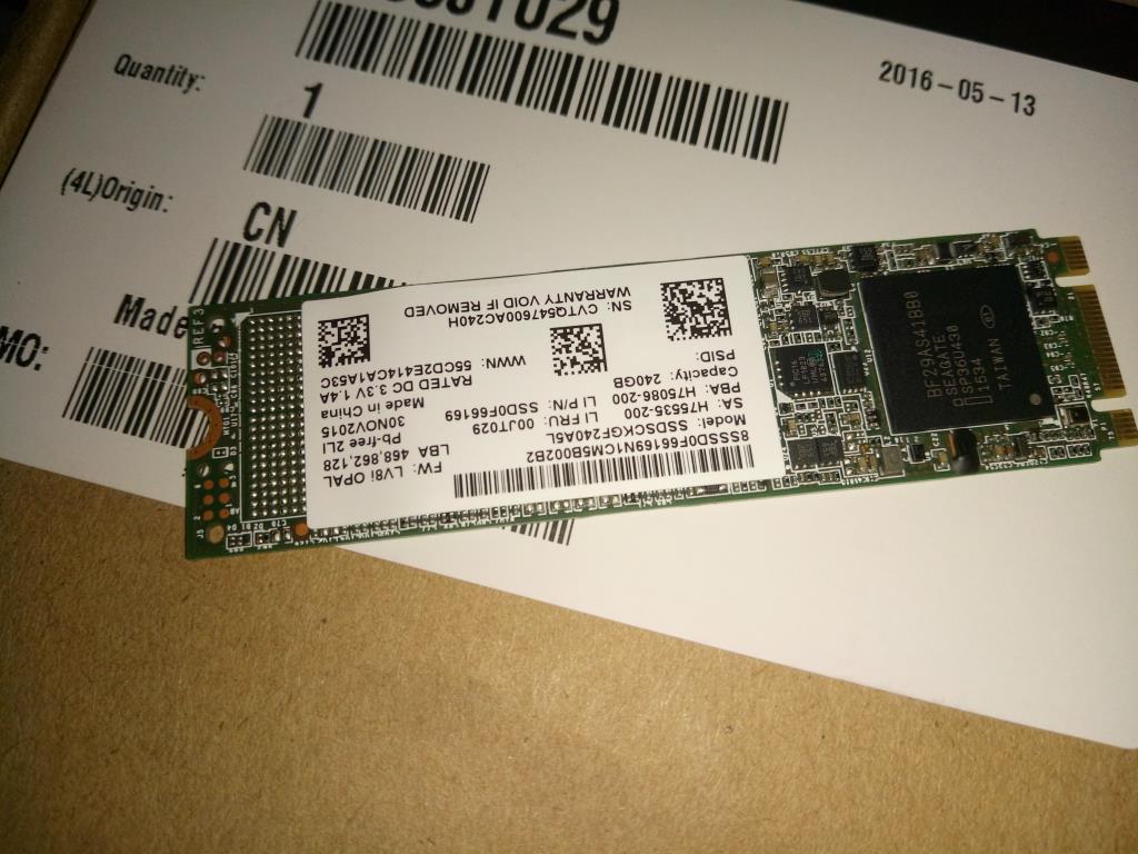 Lenovo Sd Solid State Drives - 00JT029