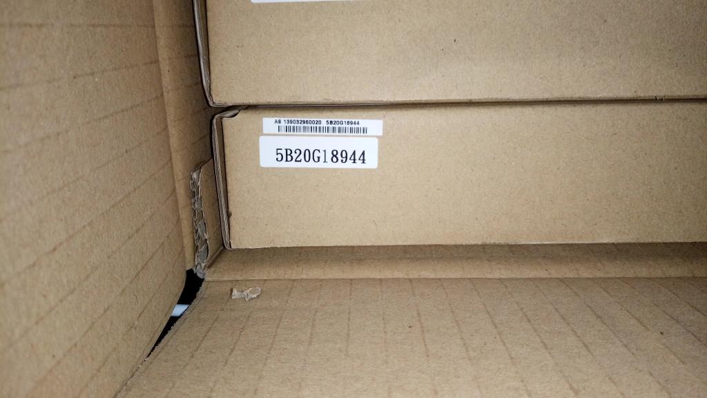Lenovo Mb - 5B20G18944