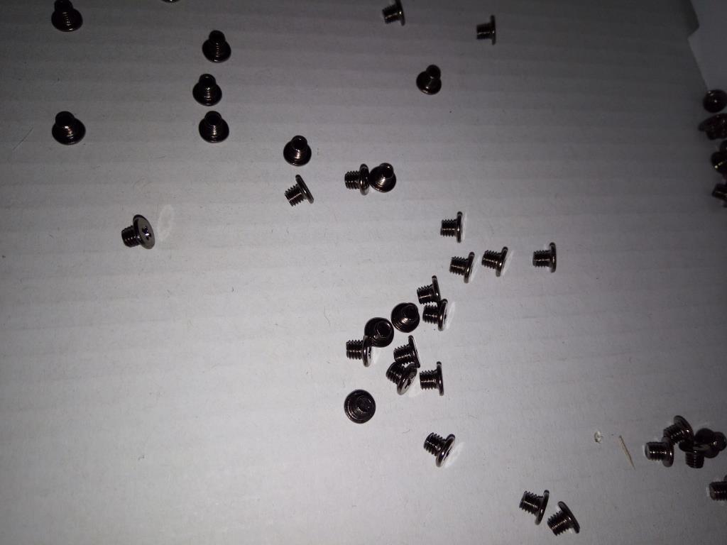 Lenovo Ks Kits Screws And Labels - 90202772