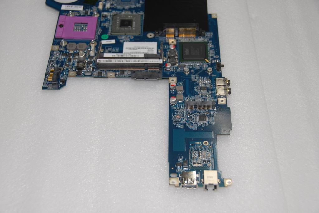 Lenovo Replacement Part - 11010437