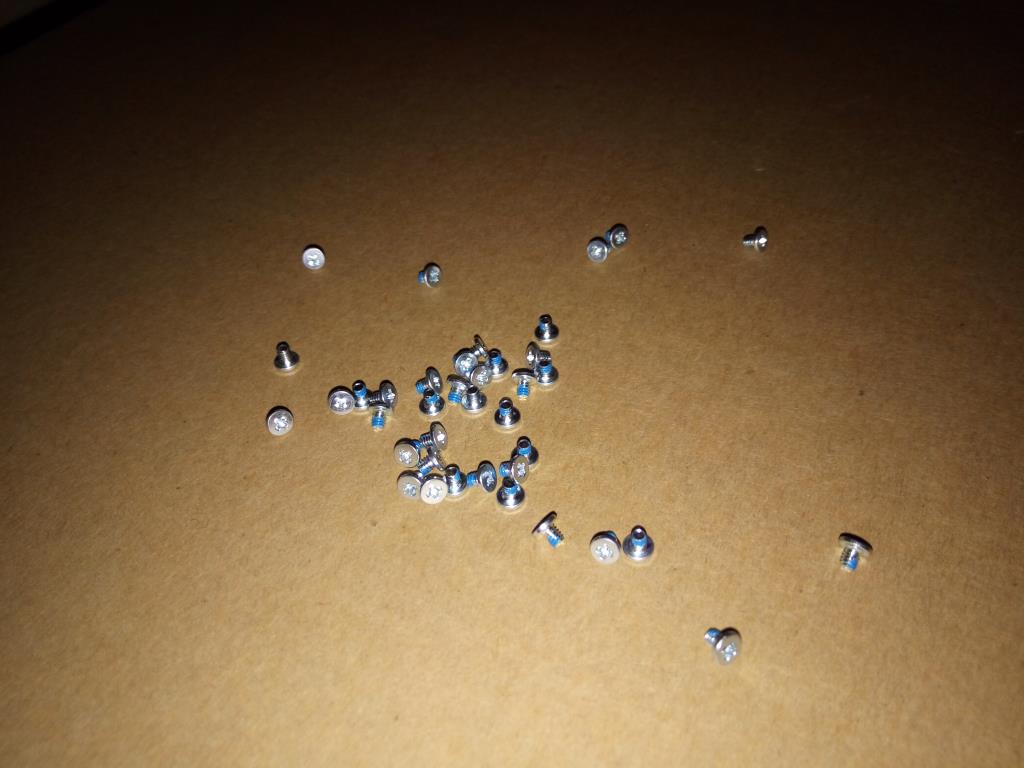Lenovo Ks Kits Screws And Labels - 90203058