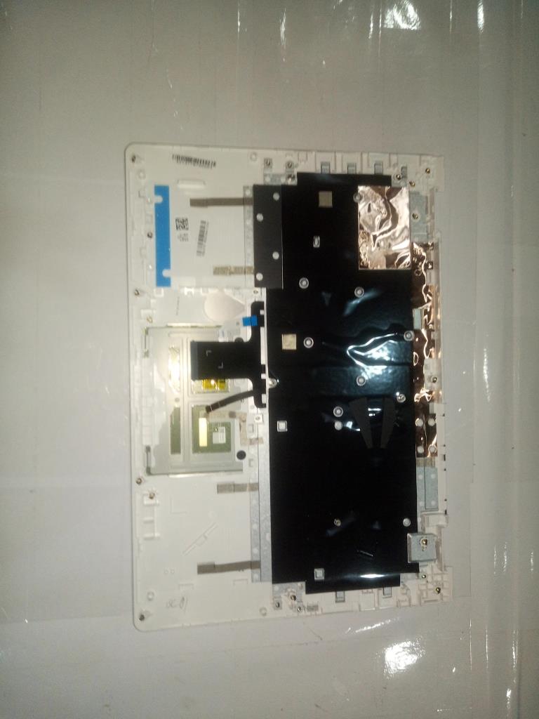 Lenovo Up Assembly W/Kb Bl Wt Yoga He - 5CB0L67161