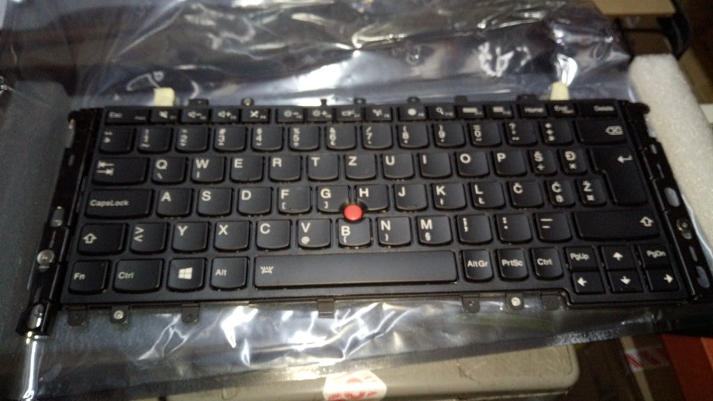 Lenovo Ki Keyboards Internal - 04Y2645