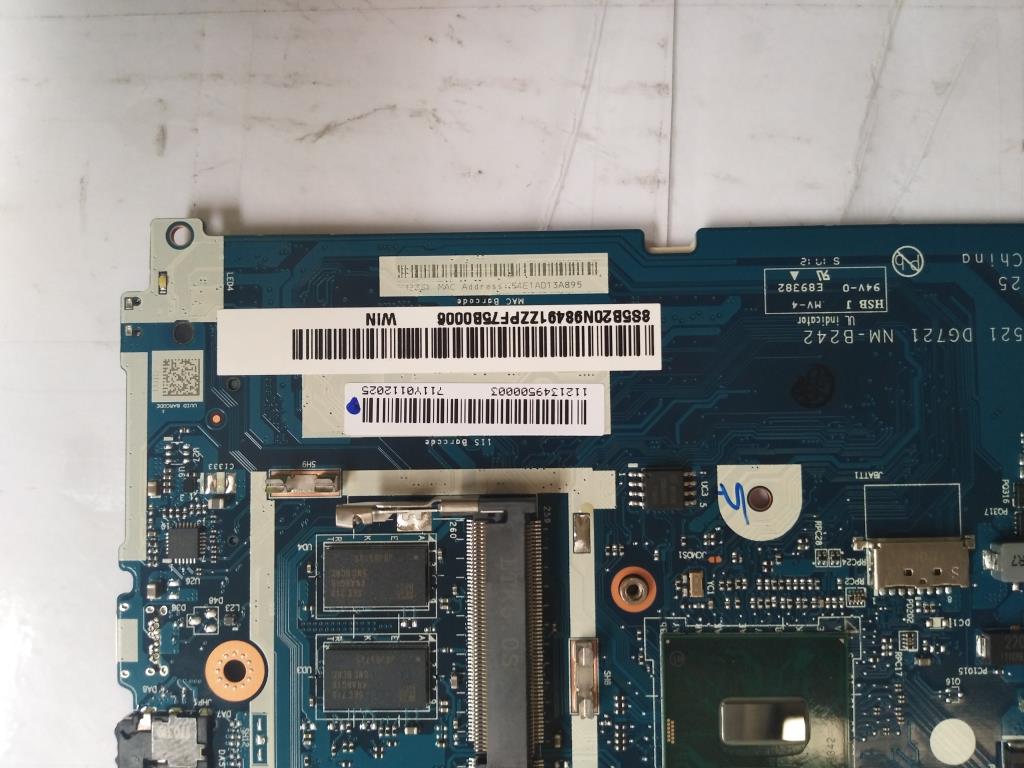 Lenovo Mbl80Yli57200Uhgtr2G4Gnfpwin - 5B20N98491