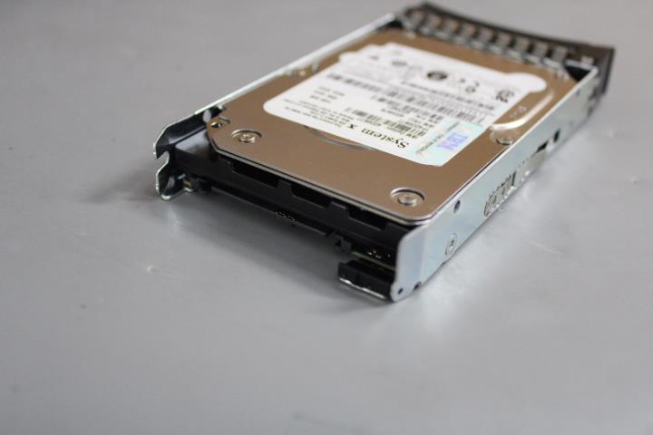 Lenovo 146Gb Hard Drive - 42D0678