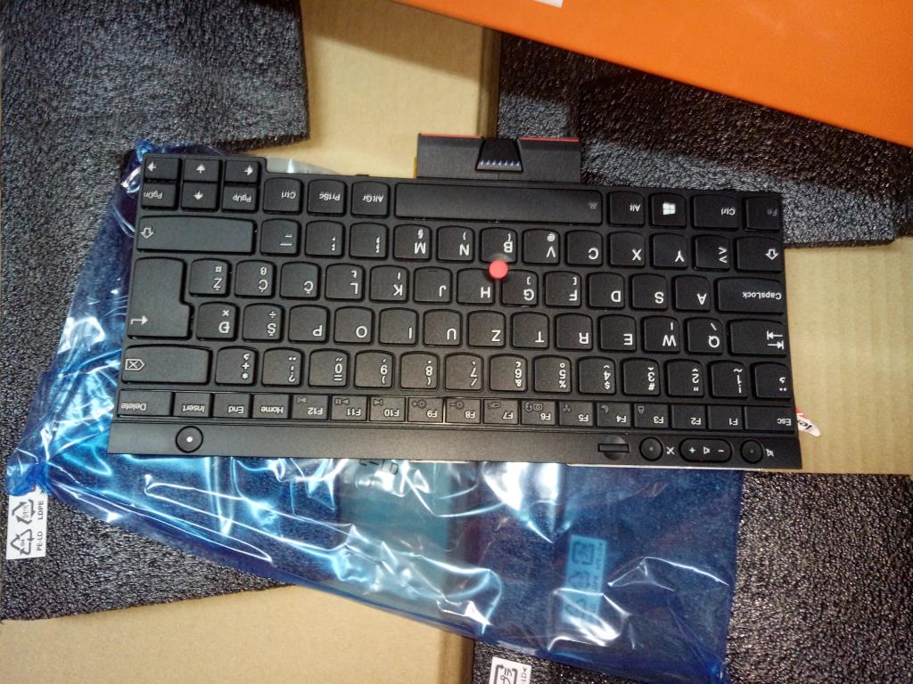 Lenovo Ki Keyboards Internal - 04X1340