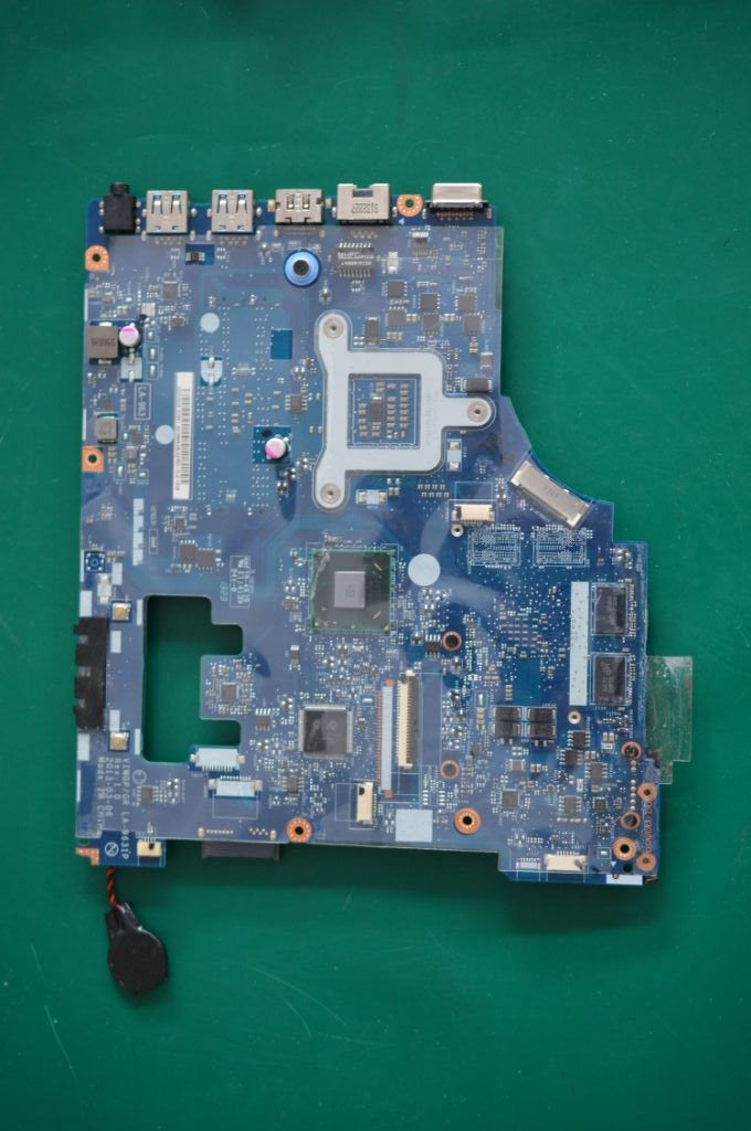 Lenovo Mb Viwgp W8S Dis Hm76 2G 18W - 90002805