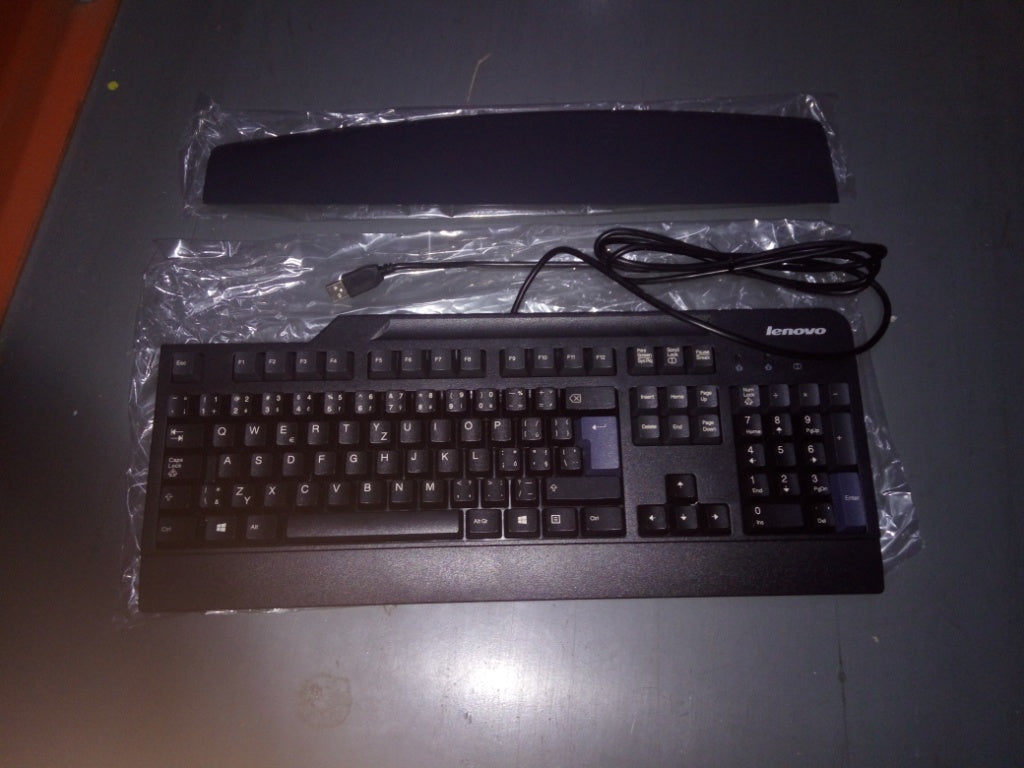 Lenovo Kb Keyboards External - 03X8599