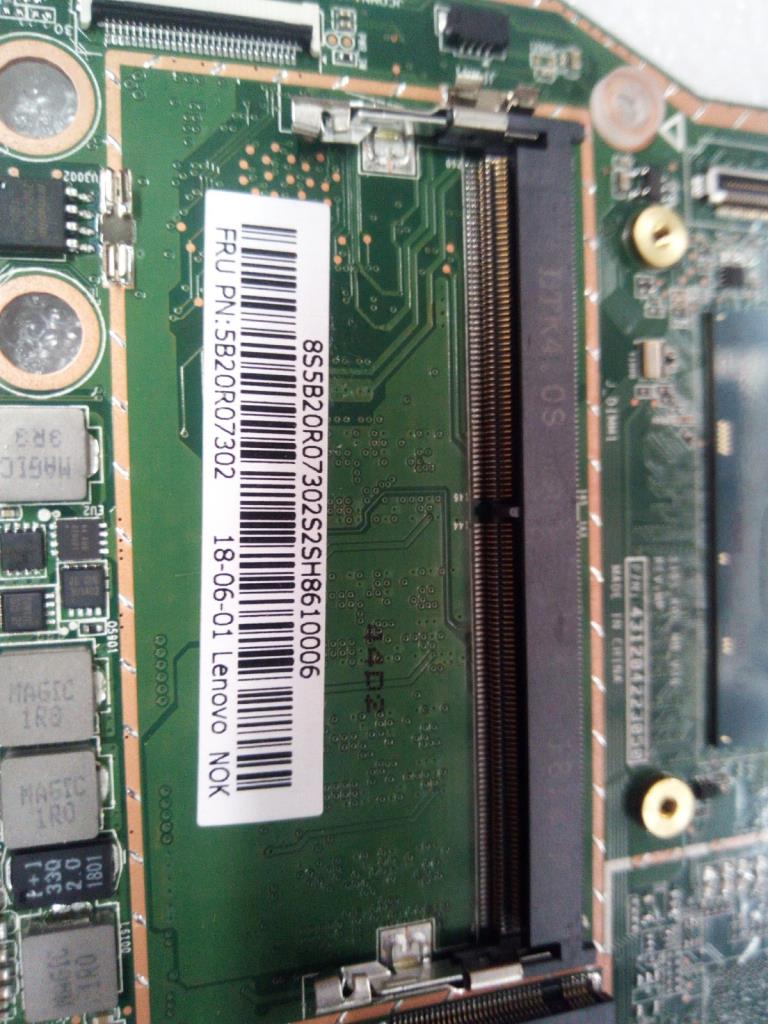 Lenovo 5B20R07302 Mb 3N 81F5 I78550U Nok Uma 4G