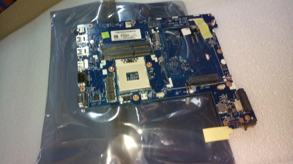 Lenovo Mb W8 Uma C 70 L Hdmi Pro G500 - 90002837