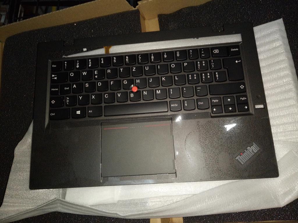 Lenovo Assembly Upper Case Swiss Wkbf - 04X6589