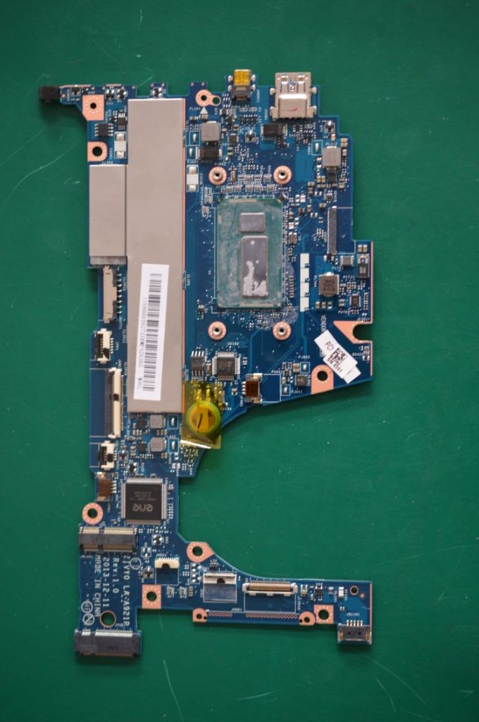 Lenovo 90005927 Mainboard Zivy0 Mb W8S Uma 401