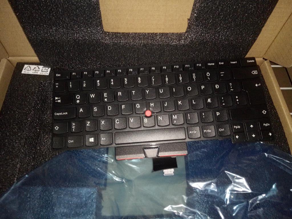 Lenovo Ki Keyboards Internal - 04Y0692