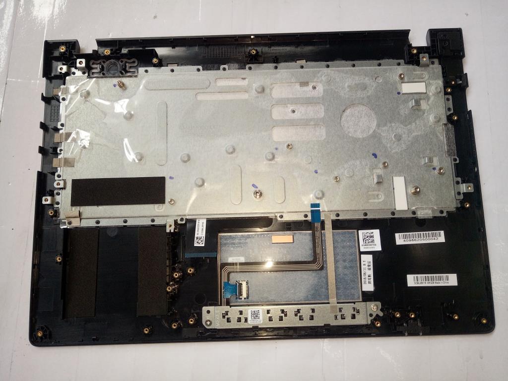 Lenovo Uppercoverce31-70 W/Tp/Kb-Fre - 5CB0J36119