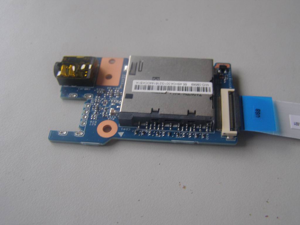 Lenovo Board Card Reader Lg58 - 90000309