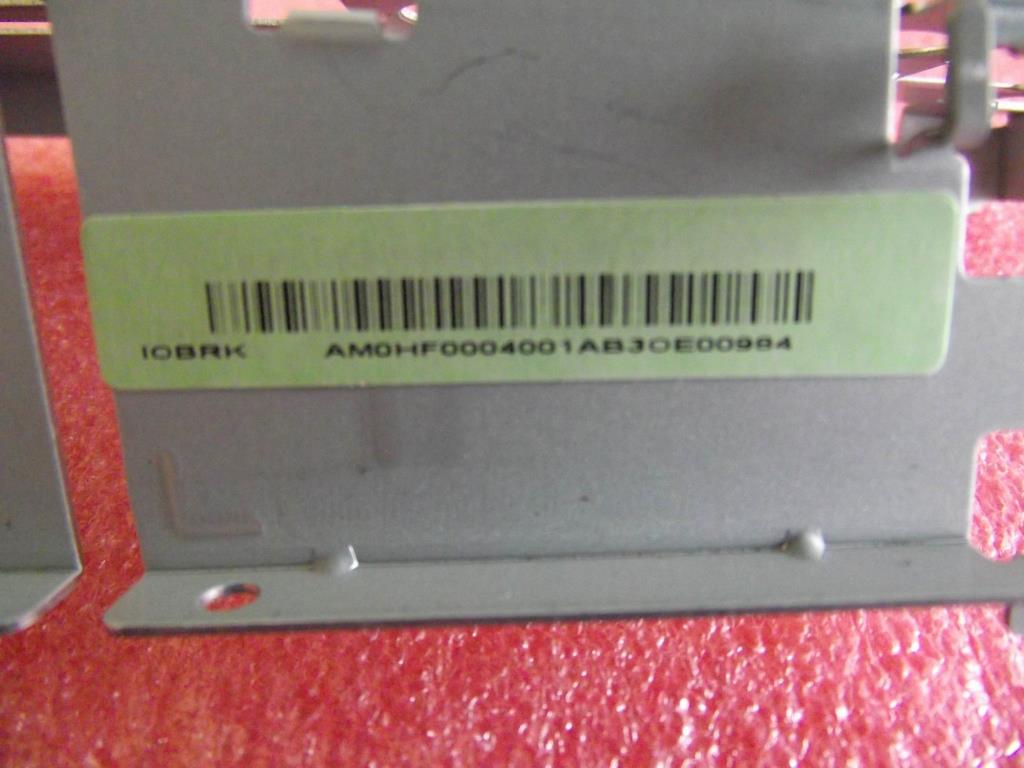 Lenovo 31049821 Io Bracket B520 For W/Bt