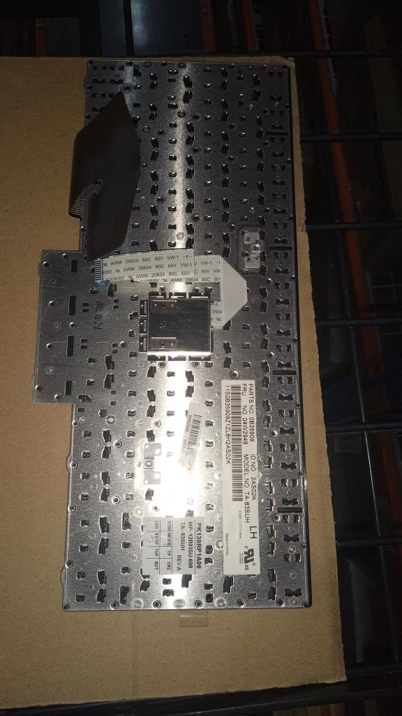 Lenovo Ki Keyboards Internal - 04W2949