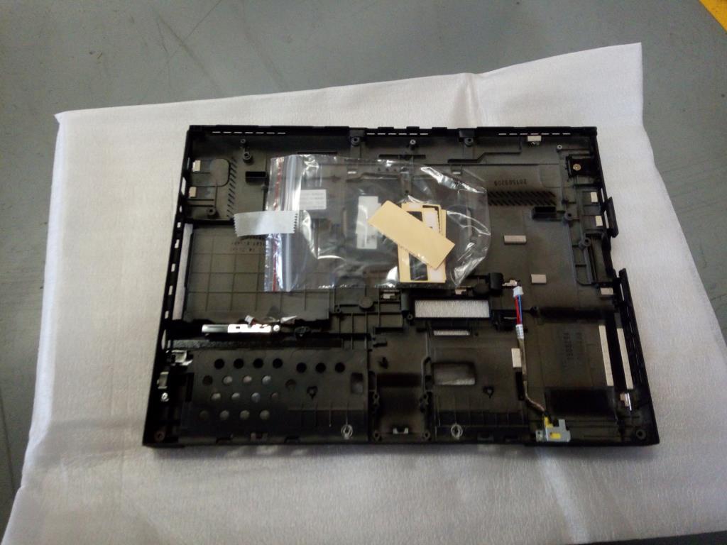 Lenovo Me - 04Y2088