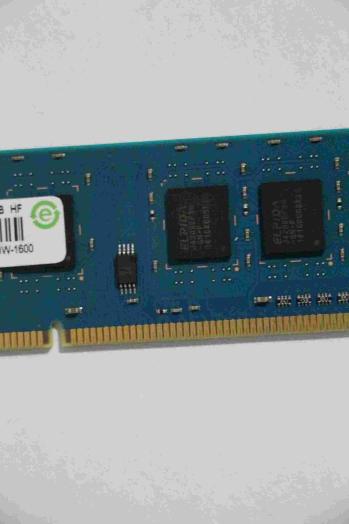 Lenovo 4Gb D3L-1600 Udimm - 1101071
