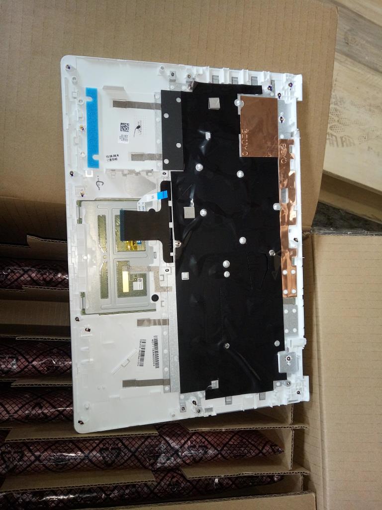 Lenovo Up Assembly W/Kb Nbl Wt Yog Tc - 5CB0L67202