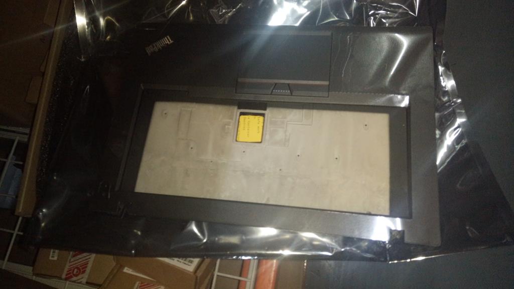 Lenovo Bz Bezels/Doors - 00HN552