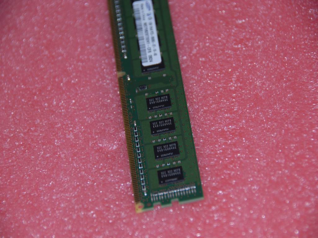 Lenovo Ddr3 1Gb M378B2873Eh1-Cf8 - 1006320