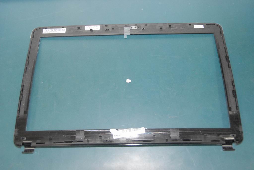 Lenovo 31044778 Lcd Bezel Assembly Ll7